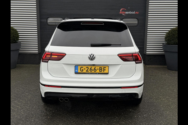 Volkswagen Tiguan 1.5 TSI R-Line | Panoramadak | Adaptive Cruise Control | Camera | Digitale Dashboard | Elektrische Trekhaak |