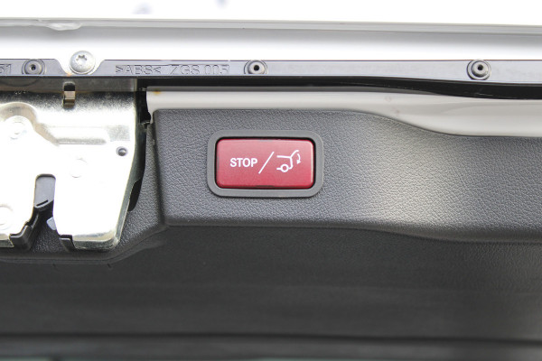 Mercedes-Benz V-Klasse 250d / Lang / DC / Panorama / 2x Schuifdeur / MBUX (apple carplay) / Camera / NIEUWSTAAT