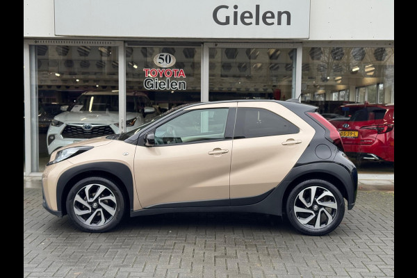 Toyota Aygo X 1.0 VVT-i Automaat Pulse | Stoelverwarming, Airconditioning, Apple CarPlay/Android Auto, Bi-Tone, 17 inch Lichtmetalen velgen
