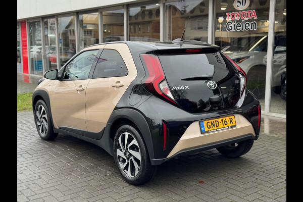 Toyota Aygo X 1.0 VVT-i Automaat Pulse | Stoelverwarming, Airconditioning, Apple CarPlay/Android Auto, Bi-Tone, 17 inch Lichtmetalen velgen