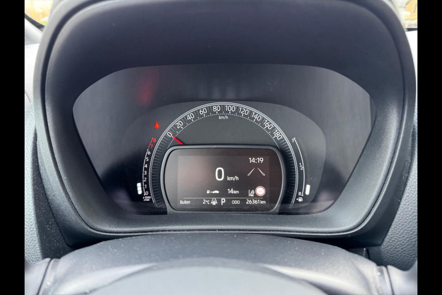 Toyota Aygo X 1.0 VVT-i Automaat Pulse | Stoelverwarming, Airconditioning, Apple CarPlay/Android Auto, Bi-Tone, 17 inch Lichtmetalen velgen