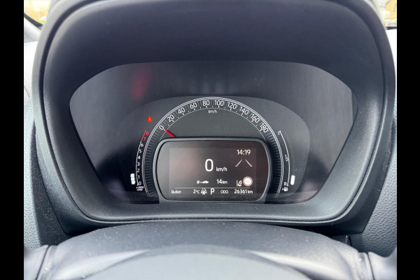 Toyota Aygo X 1.0 VVT-i Automaat Pulse | Stoelverwarming, Airconditioning, Apple CarPlay/Android Auto, Bi-Tone, 17 inch Lichtmetalen velgen