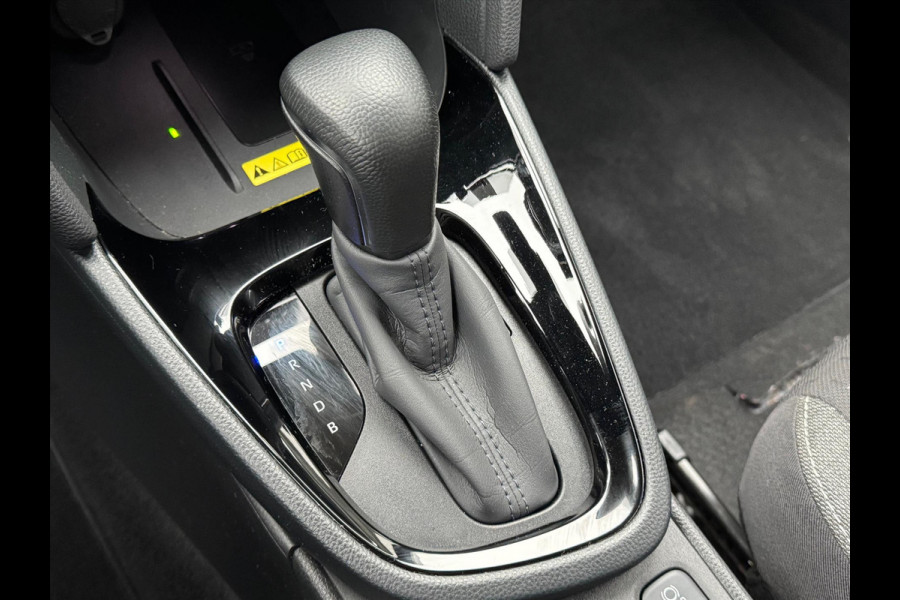 Toyota Yaris Cross 1.5 Hybrid 130PK First Edition | Stoel + Stuurverwarming, Keyless, 17inch, CarPlay, Groot scherm, Oxyde Bronze