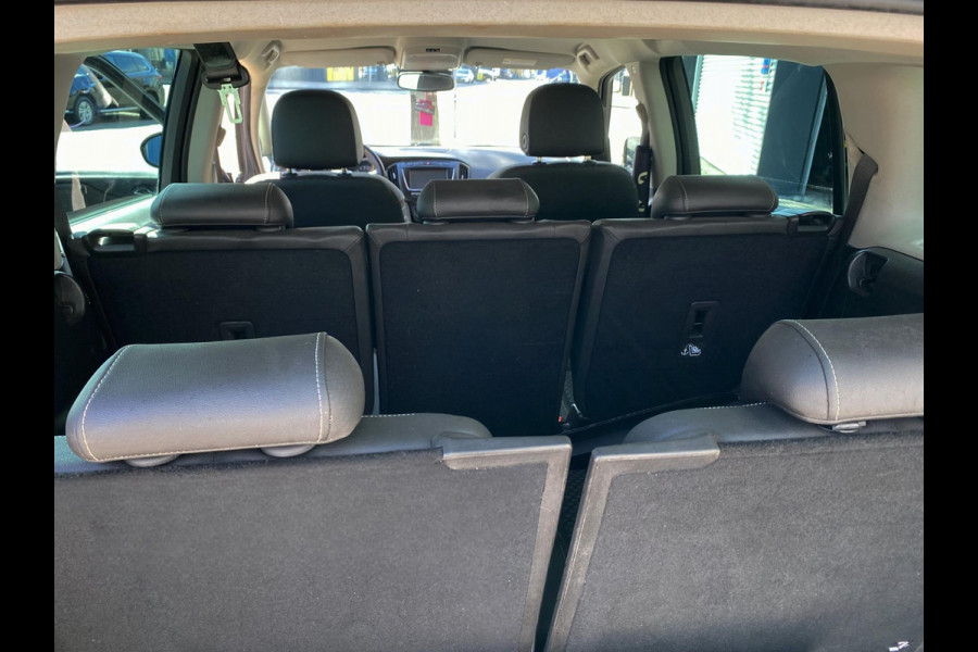 Opel Zafira 1.4 T Tourer Executive 7Persoons. - AUTOMAAT I Navigatie I Airco I Sport velgen I PDC I Dealer onderhouden