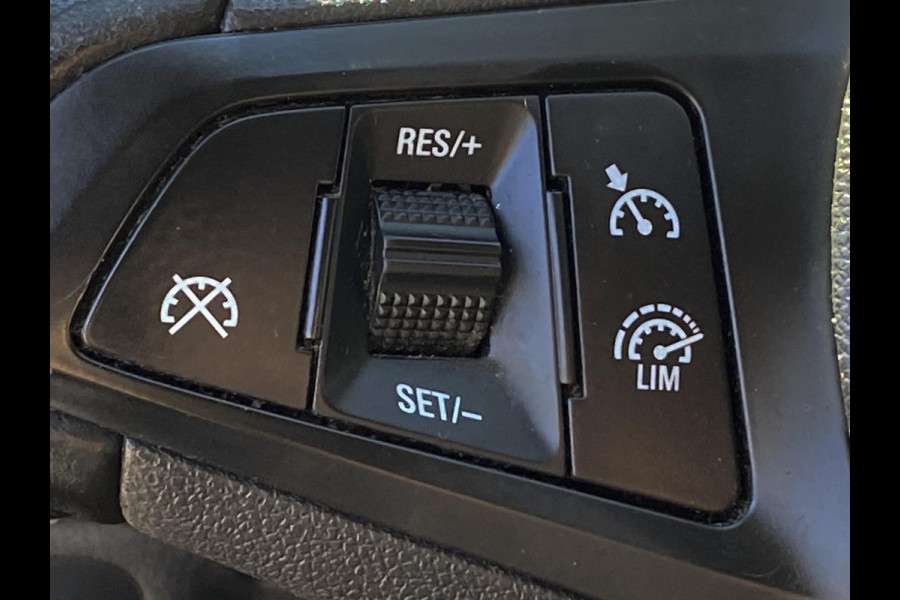 Opel Zafira 1.4 T Tourer Executive 7Persoons. - AUTOMAAT I Navigatie I Airco I Sport velgen I PDC I Dealer onderhouden