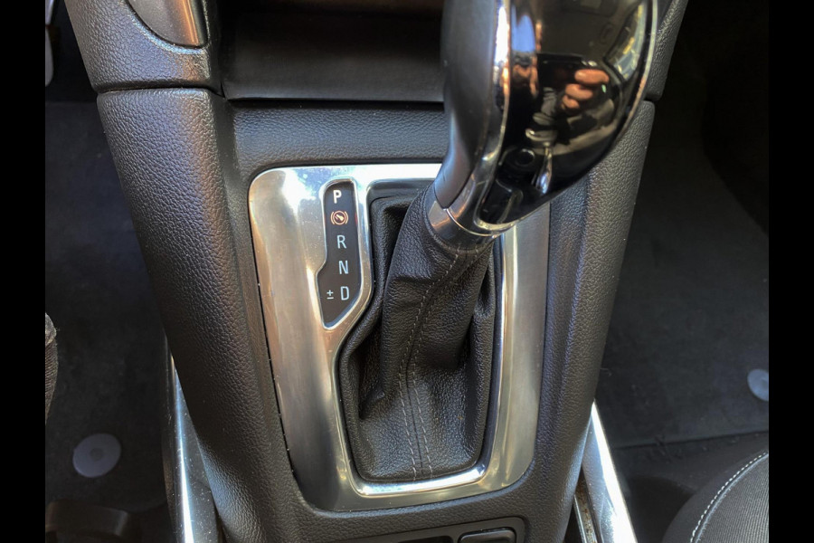 Opel Zafira 1.4 T Tourer Executive 7Persoons. - AUTOMAAT I Navigatie I Airco I Sport velgen I PDC I Dealer onderhouden