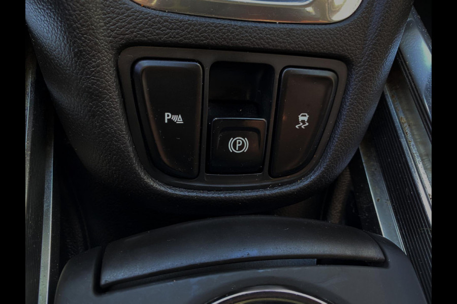 Opel Zafira 1.4 T Tourer Executive 7Persoons. - AUTOMAAT I Navigatie I Airco I Sport velgen I PDC I Dealer onderhouden