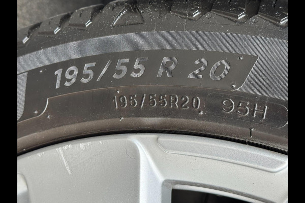 Renault Grand Scénic 1.3 TCe Limited 7 Pers.- AUTOMAAT I Navigatie I Airco I Achteruitrij Camera I LED/PDC I Dealer onderhouden