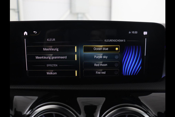 Mercedes-Benz A-Klasse 250e AMG Limited | Carplay | Stoelverwarming | Leder/Alcantara | Widescreen | Sfeerverlichting | Navigatie | Camera | Full LED | Park Assist | PHEV | Plug In