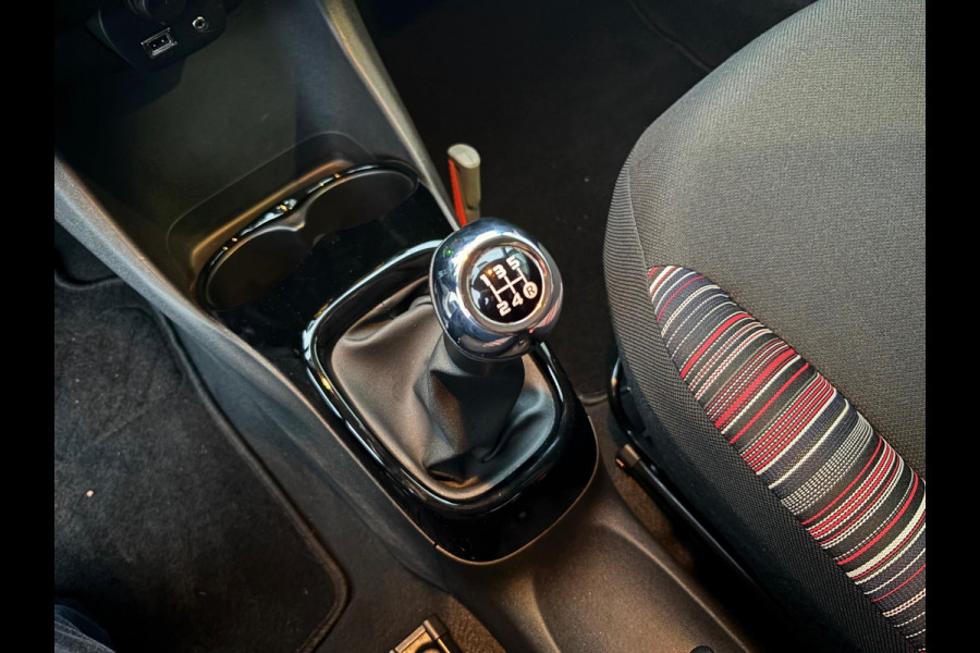 Citroën C1 1.0 VTi Feel 5drs | Rijklaar geleverd incl 12 maanden BOVAG garantie! |