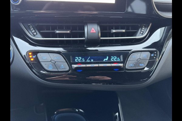 Toyota C-HR 2.0 Hybrid 184pk Style | Dodehoekherkenning, Stoel + Stuurverwarming, Parkeersensoren, Nieuwe multimedia
