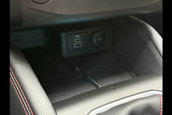 Ford FOCUS Wagon 1.0 EcoBoost Hybrid ST Line X | Nieuw model 2022 | Groot scherm | Stoel\Stuurverw. | Apple Carplay | Voorruitverwrming