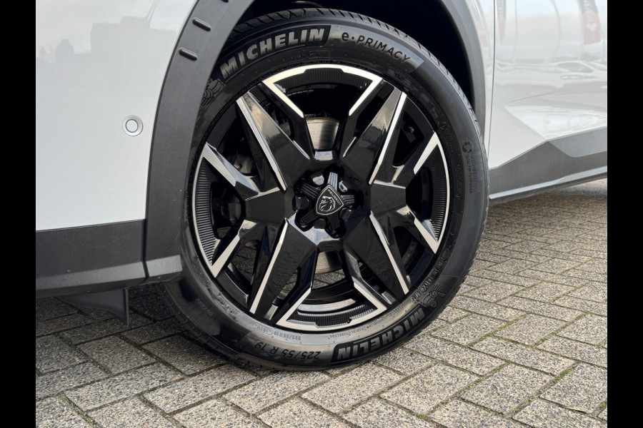 Peugeot 5008 1.2 Hybrid 136 Allure | 7-zits | 360 camera | Prijs is rijklaar