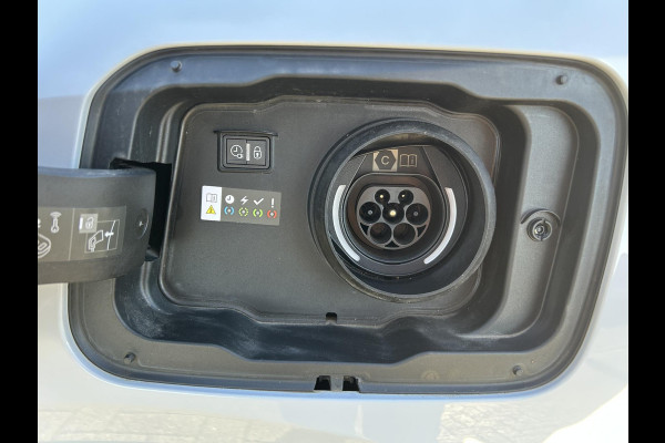 Peugeot 408 1.6 HYbrid GT 180 EAT8 | El.achterklep | Matrix LED | Prijs is rijklaar