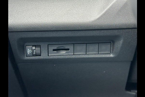 Peugeot 308 1.2 PT 130 Allure | AGR stoel | Stoelverwarming | Prijs is rijklaar