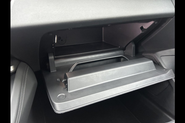 Peugeot 308 1.2 PT 130 Allure | AGR stoel | Stoelverwarming | Prijs is rijklaar