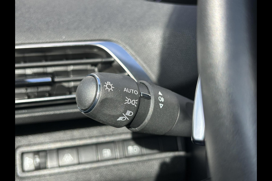 Peugeot 3008 1.6 HYbrid4 | 4x4 300pk Allure Pack Business