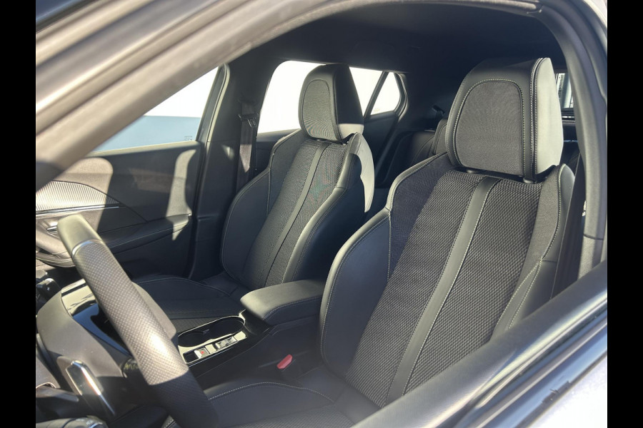Peugeot 2008 1.2 Hybrid 136 GT | Adaptive cruise | Full LED | Prijs is rijklaar