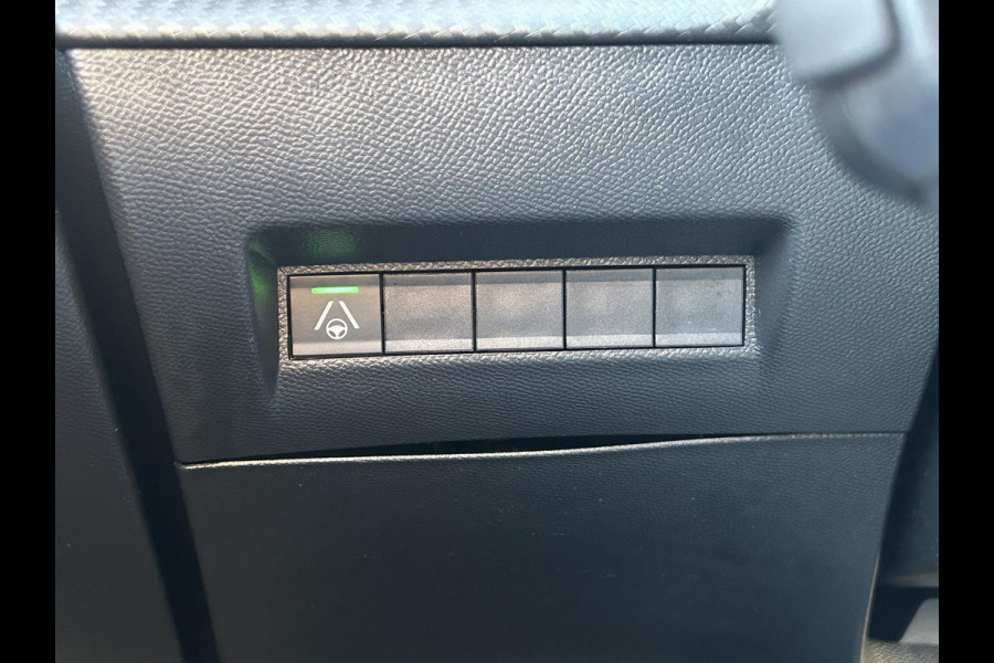 Peugeot 2008 1.2 Hybrid 136 GT | Adaptive cruise | Full LED | Prijs is rijklaar