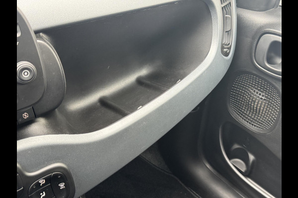 Fiat Panda 1.0 Hybrid RED Cross | Apple carplay | Climate control | Prijs is rijklaar!