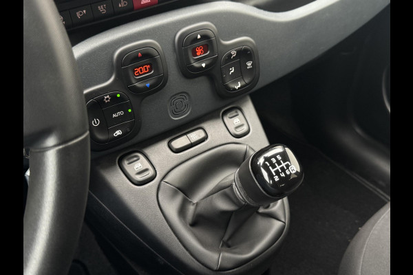 Fiat Panda 1.0 Hybrid RED Cross | Apple carplay | Climate control | Prijs is rijklaar!