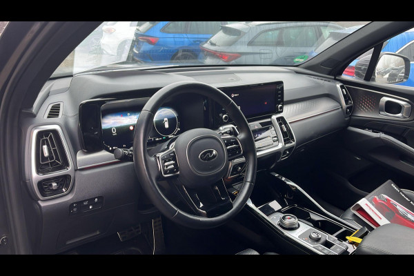 Kia Sorento 1.6 T-GDI Plug-in Hybrid 4WD ExecutiveLine 7p. | Afneembare trekhaak | Panoramadak | Stoelverwarming/Koeling | Leder | Geheugenstoelen |