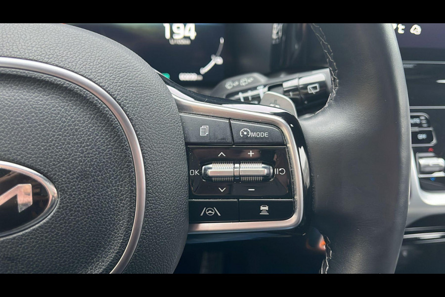 Kia Sorento 1.6 T-GDI Plug-in Hybrid 4WD ExecutiveLine 7p. | Afneembare trekhaak | Panoramadak | Stoelverwarming/Koeling | Leder | Geheugenstoelen |