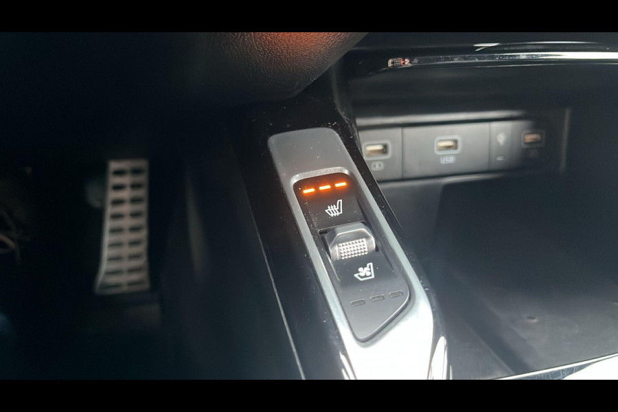 Kia Sorento 1.6 T-GDI Plug-in Hybrid 4WD ExecutiveLine 7p. | Afneembare trekhaak | Panoramadak | Stoelverwarming/Koeling | Leder | Geheugenstoelen |