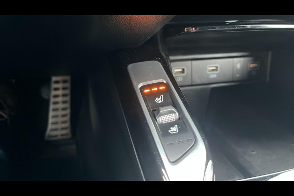 Kia Sorento 1.6 T-GDI Plug-in Hybrid 4WD ExecutiveLine 7p. | Afneembare trekhaak | Panoramadak | Stoelverwarming/Koeling | Leder | Geheugenstoelen |