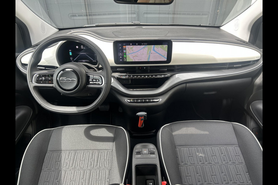 Fiat 500E Urban 42 kWh | Apple Carplay | LM velgen | Prijs is rijklaar