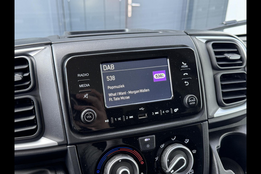 Citroën Jumper 2.2 BlueHDi 120 L2H1 3.0t | Trekhaak | Parkeercamera | Zeer compleet | Prijs is rijklaar