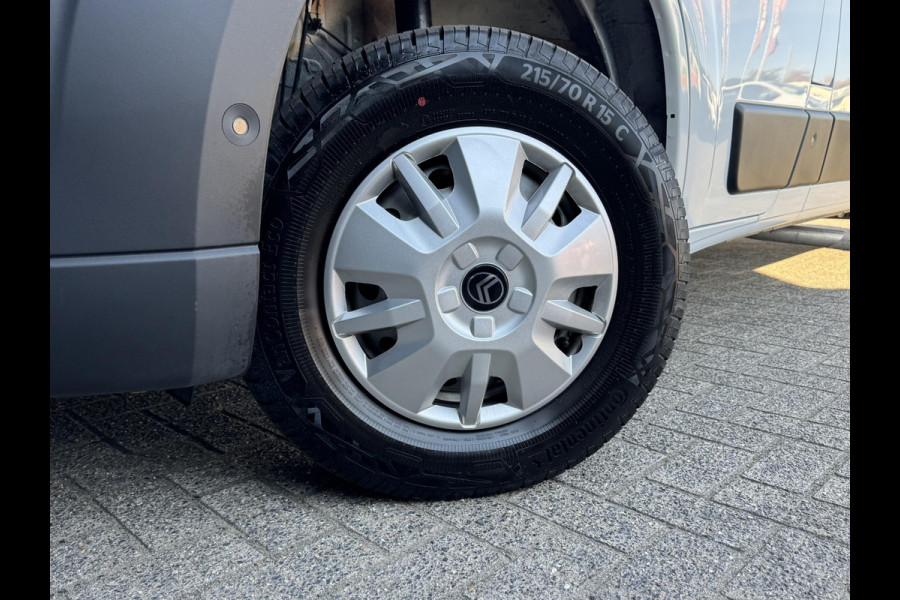 Citroën Jumper 2.2 BlueHDi 120 L2H1 3.0t | Trekhaak | Parkeercamera | Zeer compleet | Prijs is rijklaar