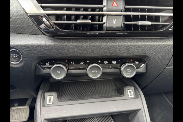 Citroën Ë-C4 Shine Pack Business 50 kWh | Rijklaar geleverd, 12 maanden BOVAG garantie! |