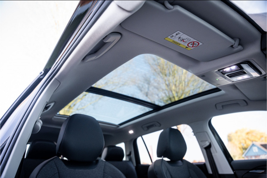 Volkswagen Tayron 1.5 eTSI Life Edition 7p. ** 20inch ** Panodak ** Trekhaak 5 jaar Fabrieksgarantie tot 100.000km