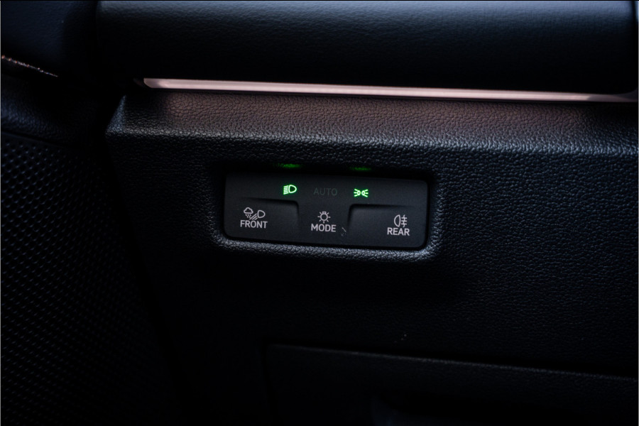 Volkswagen Tayron 1.5 eTSI Life Edition 7p. ** 20inch ** Panodak ** Trekhaak 5 jaar Fabrieksgarantie tot 100.000km