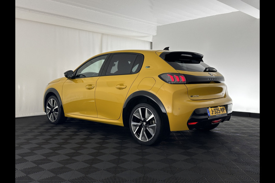 Peugeot e-208 EV GT 350 50 kWh [ 3-Fase ] {SOH-88%} (INCL.BTW) *FULL-LED | DIGI-COCKPIT | BLINDSPOT | CAMERA | LEATHER-ALCANTARA | AMBIENT-LIGHT | NAVI-FULLMAP | LANE-ASSIST | KEYLESS | DAB | CCS-FASTLOADER | HEATED-SPORTSEATS | 17''ALU