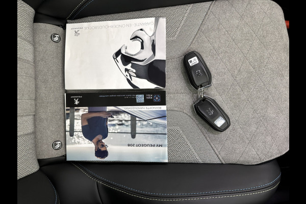 Peugeot e-208 EV GT 350 50 kWh [ 3-Fase ] {SOH-88%} (INCL.BTW) *FULL-LED | DIGI-COCKPIT | BLINDSPOT | CAMERA | LEATHER-ALCANTARA | AMBIENT-LIGHT | NAVI-FULLMAP | LANE-ASSIST | KEYLESS | DAB | CCS-FASTLOADER | HEATED-SPORTSEATS | 17''ALU