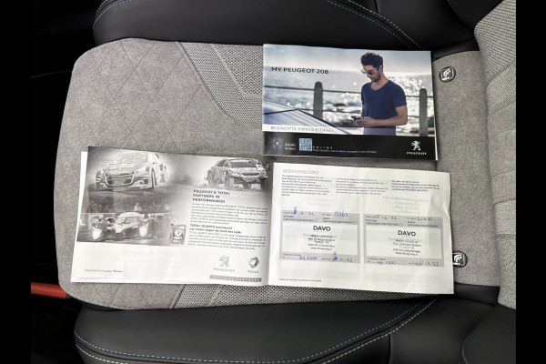 Peugeot e-208 EV GT 350 50 kWh [ 3-Fase ] {SOH-88%} (INCL.BTW) *FULL-LED | DIGI-COCKPIT | BLINDSPOT | CAMERA | LEATHER-ALCANTARA | AMBIENT-LIGHT | NAVI-FULLMAP | LANE-ASSIST | KEYLESS | DAB | CCS-FASTLOADER | HEATED-SPORTSEATS | 17''ALU