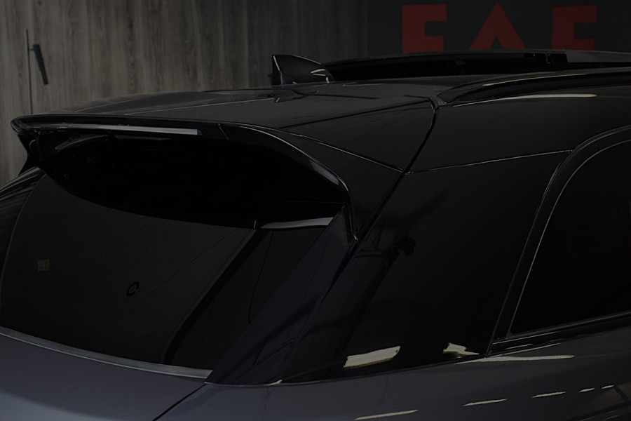 Land Rover Range Rover Velar 2.0 P400e AWD Dynamic HSE / Head Up / 360 Camera / Acc / Meridian / Leder / Dode Hoek / Open Pano