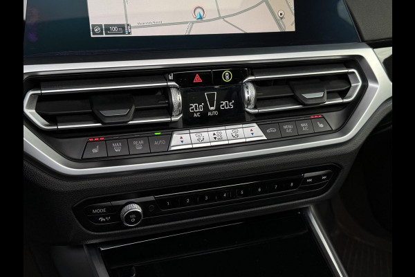 BMW 3 Serie Touring 330e SPORT LINE | PANORAMA | TREKHAAK | KEYLESS | STOELVERWARMING | 18 INCH LM VELGEN |