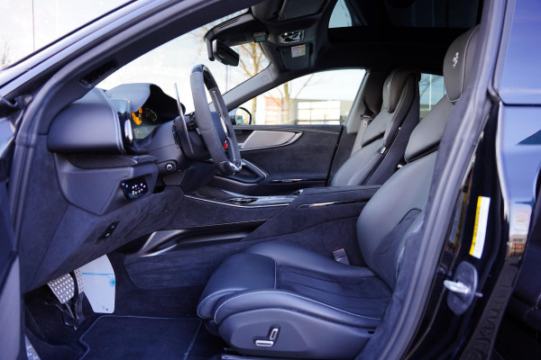 Ferrari Purosangue 6.5 V12 / Colore Purosanque