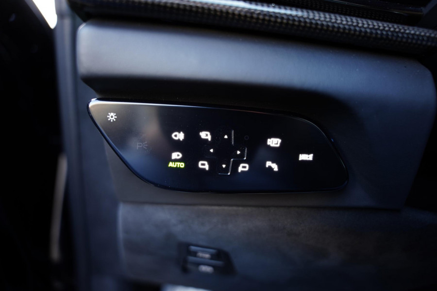 Ferrari Purosangue 6.5 V12 / Colore Purosanque