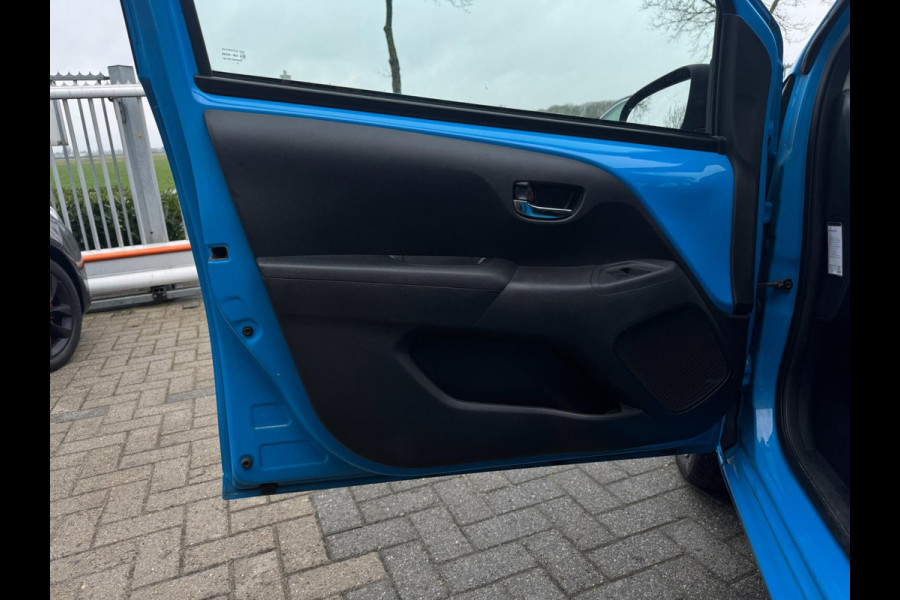 Toyota Aygo 1.0 VVT-i x-play AUTOMAAT / CAMERA / WEINIG KM'S / LED / BLUETOOTH