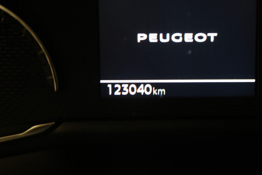Peugeot 2008 1.2 PureTech Active |Navi|