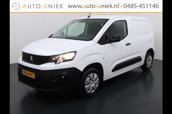 Peugeot Partner 1.2 PureTech Premium BENZINE, Cruise Control, Airco, Navigatie