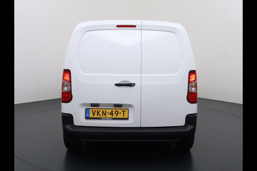Peugeot Partner 1.2 PureTech Premium BENZINE, Cruise Control, Airco, Navigatie