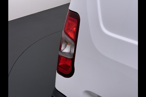 Peugeot Partner 1.2 PureTech Premium BENZINE, Cruise Control, Airco, Navigatie