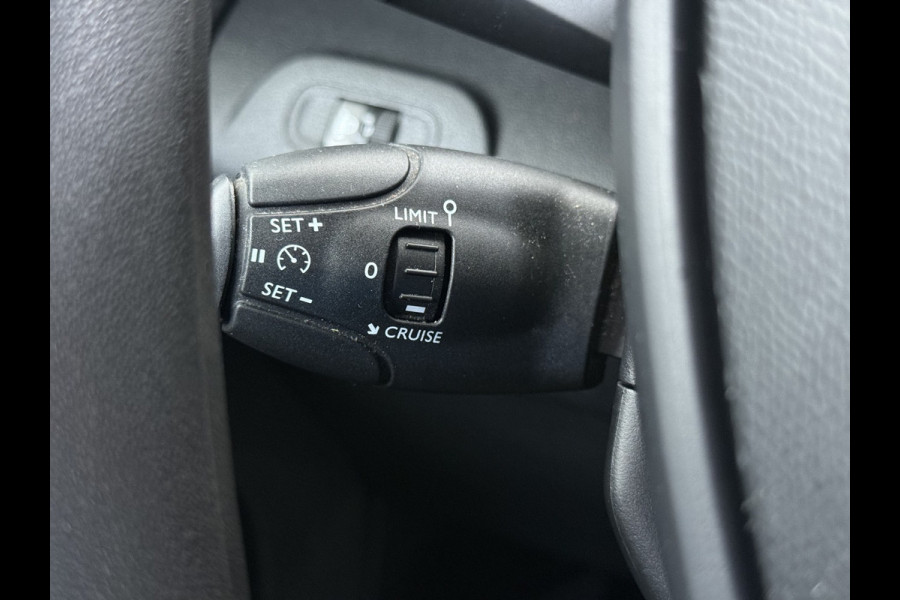 Peugeot Partner 1.2 PureTech Premium BENZINE, Cruise Control, Airco, Navigatie