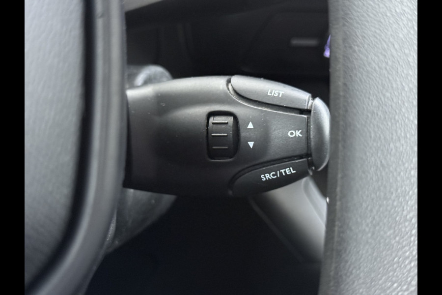 Peugeot Partner 1.2 PureTech Premium BENZINE, Cruise Control, Airco, Navigatie