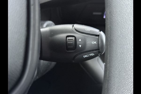 Peugeot Partner 1.2 PureTech Premium BENZINE, Cruise Control, Airco, Navigatie